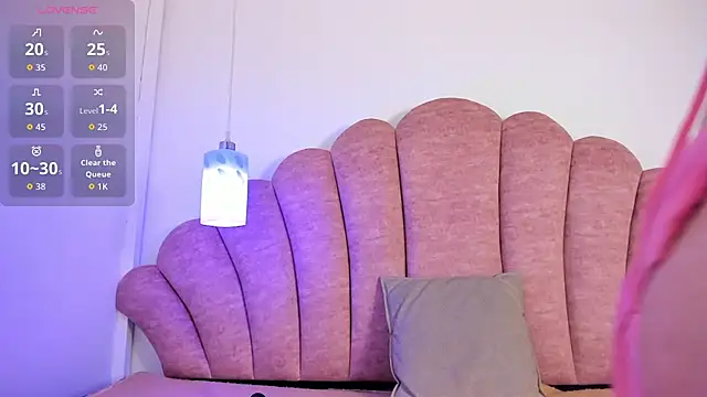 saleh issawi online show from November 10, 9:31 pm