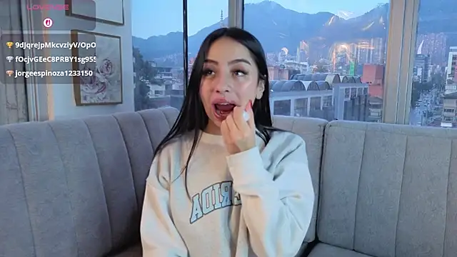 Daphne chers online show from March 26, 10:40 pm