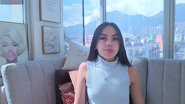 Daphne chers online show from January 13, 7:29 pm