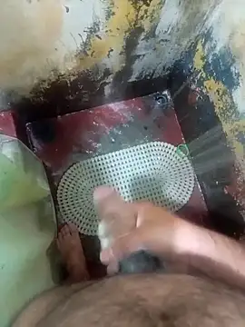 Snapshot of HotC1991 chatting on January 15, 12:58 am HotC1991 online show from January 15, 12:58 am