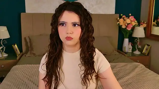 Pauline Heaven online show from March 12, 5:45 am