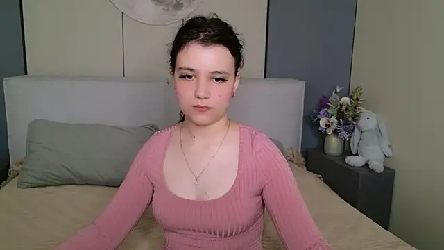 Pauline Heaven online show from July 5, 5:58 am