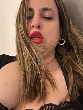 laarti online show from April 13, 10:36 pm