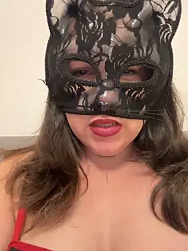 laarti online show from November 17, 2:43 pm