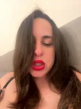 Snapshot of laarti chatting on January 5, 9:29 pm laarti online show from January 5, 9:29 pm