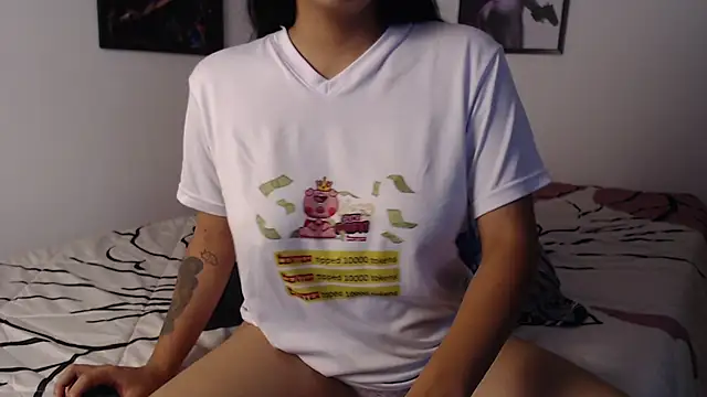 Snapshot of ariana_sweet87 chatting on March 2, 2:47 pm ariana sweet87 online show from March 2, 2:47 pm