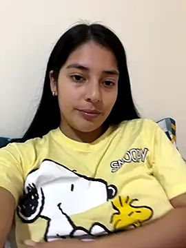 Snapshot of ariana_sweet87 chatting on October 19, 6:10 pm ariana sweet87 online show from October 19, 6:10 pm