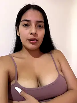 Snapshot of ariana_sweet87 chatting on November 27, 6:52 pm ariana sweet87 online show from November 27, 6:52 pm