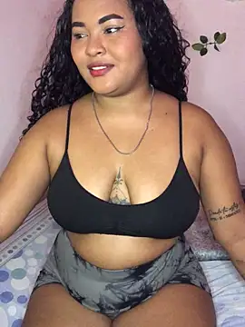 Snapshot of Marce_777 chatting on March 22, 6:11 am Marce 777 online show from March 22, 6:11 am