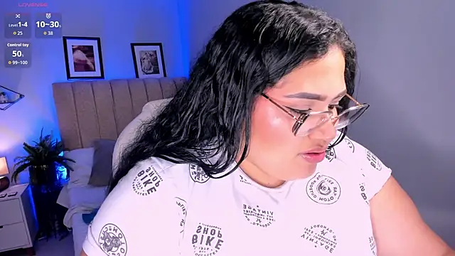  michel bbw online show from June 10, 2:13 am