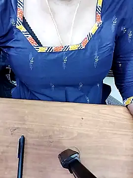 Tamil Radha online show from November 11, 9:15 am