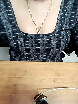 Tamil Radha online show from November 21, 1:15 am