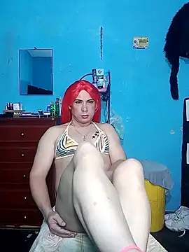 Snapshot of DivinaTransStrella chatting on June 9, 5:41 am DivinaTransStrella online show from June 9, 5:41 am