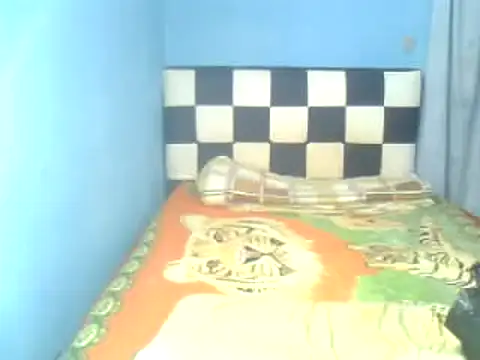 Snapshot of DivinaTransStrella chatting on February 18, 4:14 pm DivinaTransStrella online show from February 18, 4:14 pm