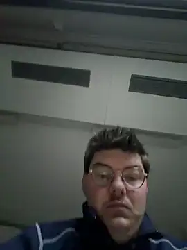 colin1277 online show from April 14, 4:50 am