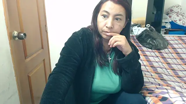 Siblleyx online show from November 27, 8:20 pm