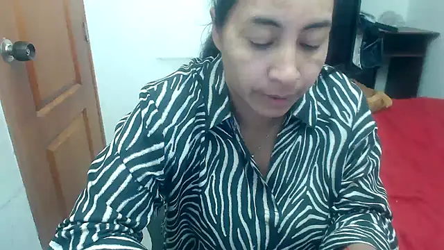 Siblleyx online show from March 4, 6:39 pm