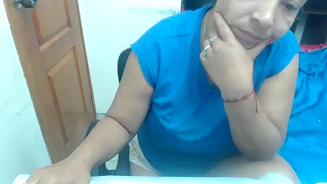 Siblleyx online show from February 27, 12:03 am