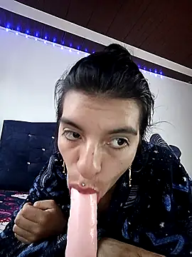 Snapshot of Ariell_Kieran chatting on March 2, 9:52 pm Ariell Kieran online show from March 2, 9:52 pm