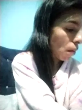 Ariell Kieran online show from March 18, 2:48 am