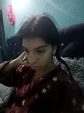 Snapshot of Ariell_Kieran chatting on November 5, 3:09 am Ariell Kieran online show from November 5, 3:09 am