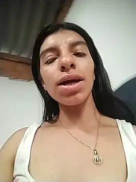 Ariell Kieran online show from June 19, 9:42 pm