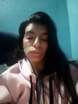Snapshot of Ariell_Kieran chatting on September 23, 7:59 am Ariell Kieran online show from September 23, 7:59 am