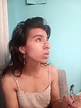 Snapshot of Ariell_Kieran chatting on September 12, 6:51 pm Ariell Kieran online show from September 12, 6:51 pm