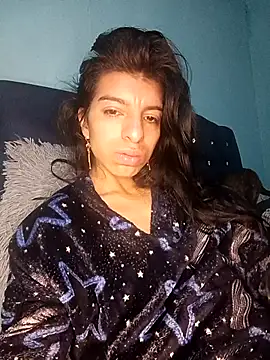 Snapshot of Ariell_Kieran chatting on January 13, 6:39 am Ariell Kieran online show from January 13, 6:39 am