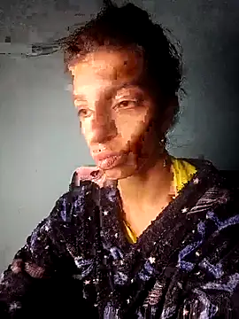 Snapshot of Ariell_Kieran chatting on January 10, 3:02 am Ariell Kieran online show from January 10, 3:02 am