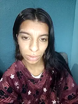 Snapshot of Ariell_Kieran chatting on October 31, 2:19 am Ariell Kieran online show from October 31, 2:19 am