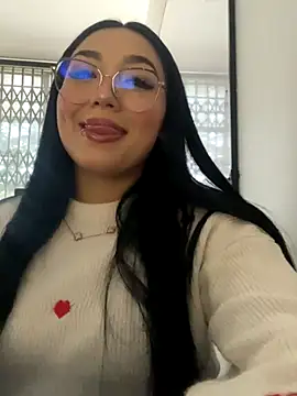 Enyel valmina online show from September 18, 5:49 pm