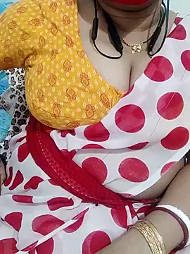 Snapshot of o-radha chatting on February 16, 12:30 am o-radha online show from February 16, 12:30 am