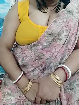 Snapshot of o-radha chatting on February 14, 3:36 pm o-radha online show from February 14, 3:36 pm