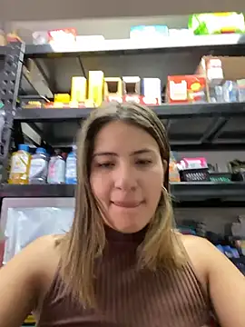 Andrea18 blonde online show from February 25, 1:44 pm