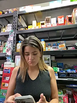 Andrea18 blonde online show from February 19, 2:58 pm