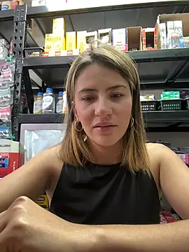 Andrea18 blonde online show from January 11, 4:14 pm