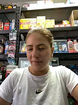 Andrea18 blonde online show from June 24, 2:15 pm