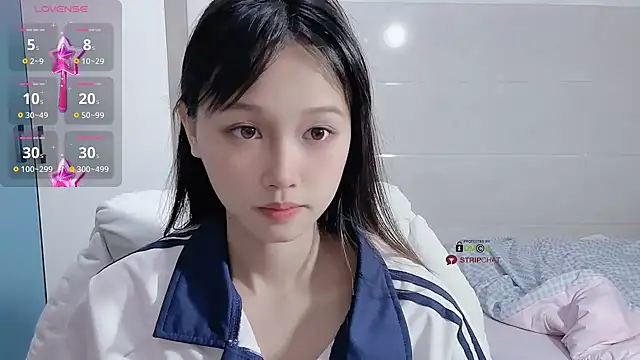 xunian71O online show from February 25, 5:19 am