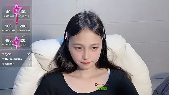 xunian71O online show from February 17, 4:39 pm