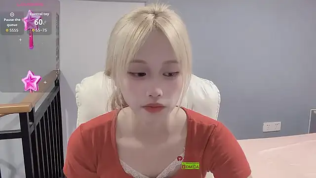 xunian71O online show from October 1, 9:29 pm