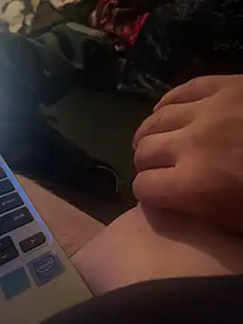 Snapshot of ClimbedCaelum chatting on October 24, 8:02 am ClimbedCaelum online show from October 24, 8:02 am