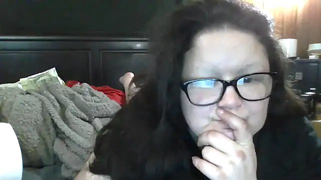 Snapshot of Xlexie_blackX chatting on February 25, 3:42 am Xlexie blackX online show from February 25, 3:42 am