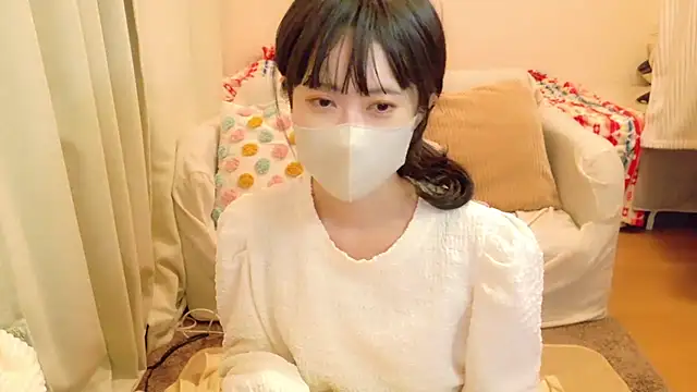 Snapshot of RIO_o0 chatting on March 13, 10:57 am RIO o0 online show from March 13, 10:57 am