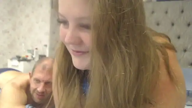 Snapshot of Lars-Lola chatting on November 15, 6:34 pm Lars-Lola online show from November 15, 6:34 pm