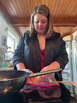 Snapshot of Lars-Lola chatting on March 4, 2:42 pm Lars-Lola online show from March 4, 2:42 pm