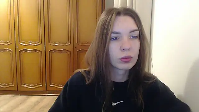 aurora lust online show from December 3, 6:25 am