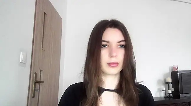 Snapshot of aurora_lust chatting on March 11, 7:35 am aurora lust online show from March 11, 7:35 am