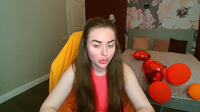 MissisCaty online show from June 4, 6:34 pm