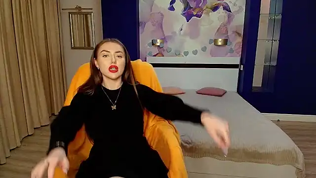 Snapshot of MissisCaty chatting on February 20, 8:00 pm MissisCaty online show from February 20, 8:00 pm